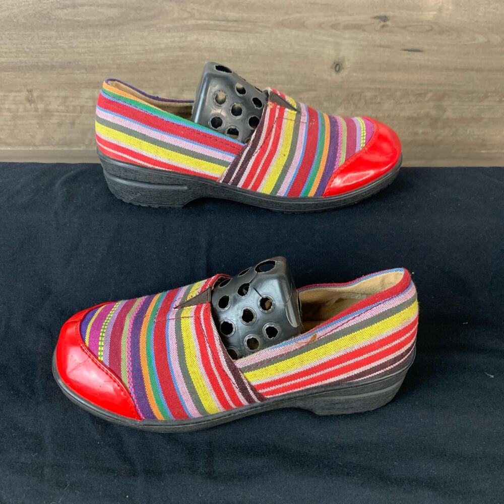 Coco Jumbo Toddlers Clogs Sz 4 Woven Colorful Striped Slip On